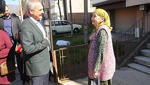 AK Parti Kapı Kapı Dolaşıyor