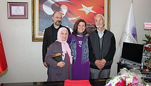İlk Kadın Belediye Başkanı Mazbatasını Aldı