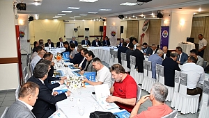 Demir Çelik Sektörü Masaya Yatırıldı