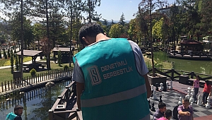 Denetimli serbestlik yükümlüleri parkı temizledi
