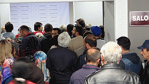 KURA HEYECANI SALONA SIĞMADI