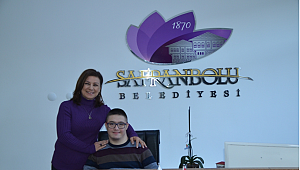 Down Sendromlu Emre İşe Başladı