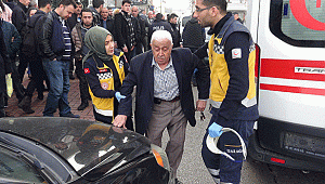 Sürücü fenalaştı, 4 araç birbirine girdi!