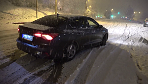Karabük´te yollar buz pistine döndü birçok araç kaza yaptı