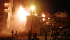 Karabük'te çatı yangını korkuttu
