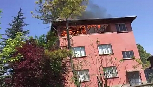 Ovacık'ta çatı katında yangın çıktı