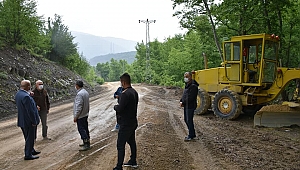 Karabük'te sıcak asfalt çalışmaları devam ediyor