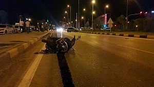 Karabük´te motosiklet ile otomobil çarpıştı: 3 yaralı