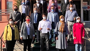 DEVA Partisi İl Başkanı Aydın mazbatasını aldı