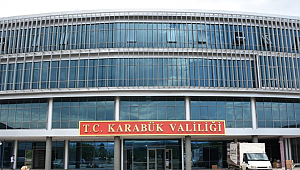 Karantinada olması gerekirken valiliğe gitti
