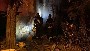Karabük'te iki katlı ev yandı