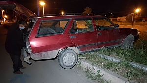 Kısıtlamayı ihlal eden alkollü sürücü kaza yaptı: 2 yaralı