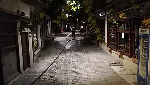 Belediye ekiplerinin bayram temizliği