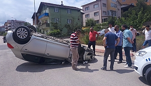 Su kanalının demir korkuluklarına çarpıp takla attı