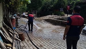 Safranbolu Belediyesi'nden Yağıştan Zarar Gören Aileye Destek