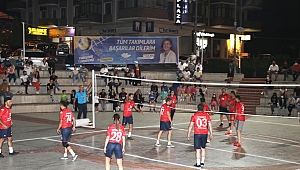 Safranbolu Voleybol Turnuvası'nda Yarı Final Heyecanı