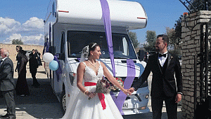Karavan, gelin arabası oldu