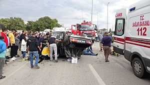 Kavşakta kaza: 4 yaralı