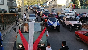 Unimog'u Gelin Arabasi Yaptilar