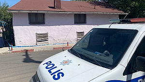YALNIZ YAŞADIĞI EVİNDE ÖLÜ BULUNDU