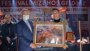 23 NCÜ ZÜMRÜT YENİCE KÜLTÜR VE SANAT FESTİVALİ ZAKKUM KONSERİ İLE SONA ERDİ