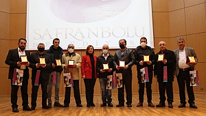 Başkan Köse’den Emekli Olan Personele Plaket