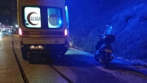 Çukura Düşen Motorsikletin Sürücüsü Yaralandı