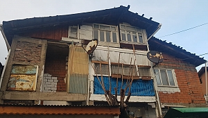 Karbonmonoksit zehirlenmesi şüphesiyle 2 kişi hastaneye kaldırıldı