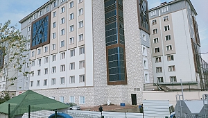 Yurdun 8. Katından Atlayan Görevli Hayatını Kaybetti
