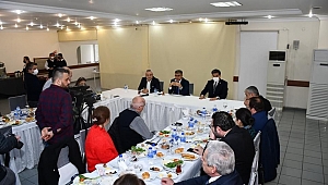 10 Ocak'ta gazeteciler ile bir araya geldiler