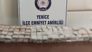 Terk edilmiş araçta yüzlerce paket sigara ele geçirildi