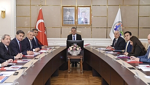 Bakan Özer,
