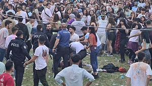 Binlerce gencin katıldığı festivalde yan bakma kavgası
