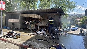 Yangında çakmak gazı tüpleri bomba gibi patladı