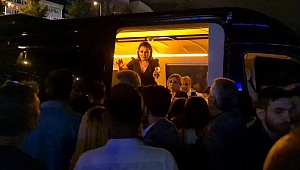 DENİZ SEKİ'YE FIRTINA ENGELİ