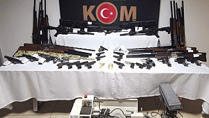 Yakalanan şahısların evlerinden cephane çıktı
