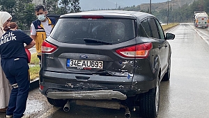 Karabük'te iki araç çarpıştı: 6 yaralı 