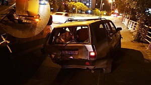 Arızalanan araca başka araç çarptı:1 yaralı