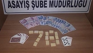 Kumar Oynayan 15 Kişiye 27 Bin Lira Ceza Kesildi