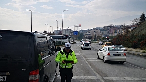 Karabük’te aracın çarptığı yaya yaralandı
