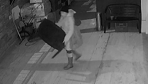 Safranbolu'da hırsızlık anı kamerada
