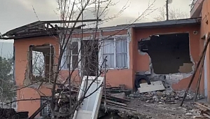 Çatıdan düşen çocuk yaralandı