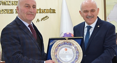 Genel Sekreter Uzun vedalaştı