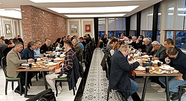 Başkan Köse Orucunu Basın Mensupları İle Açtı