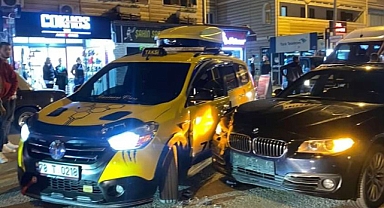 Kaza sonrası ortalık savaş alanına döndü