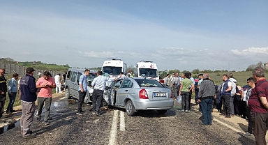 Karabük’te cenaze yolunda feci kaza: 2 ölü, 3 yaralı
