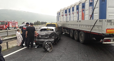 Kemikli'de zincirleme kaza: 10 yaralı