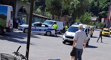 Karabük’te otomobilin çarptığı yaşlı adam yaralandı
