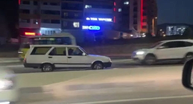 Trafikte kilometrelerce ters yönde ilerledi!