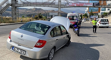Yine aynı yol yine kaza: 2 yaralı
